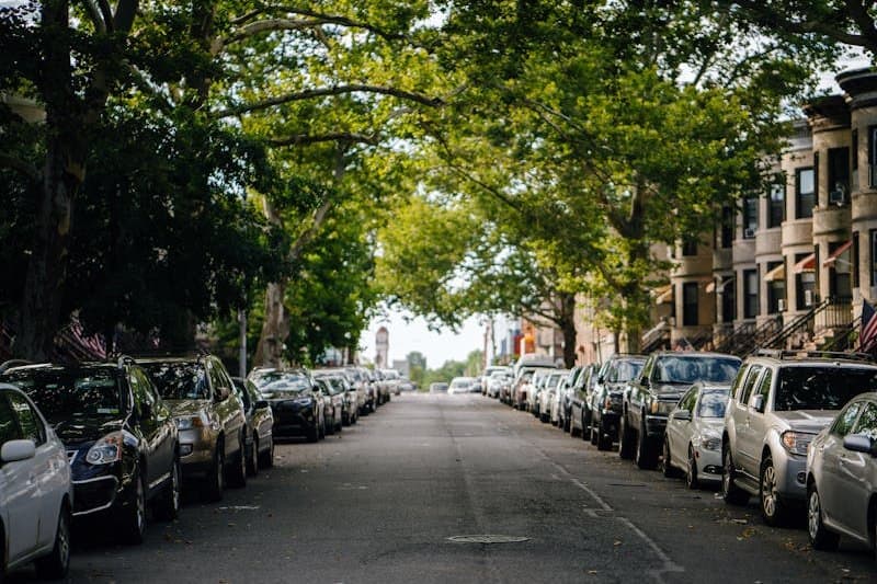 Parkeren bij kruispunt